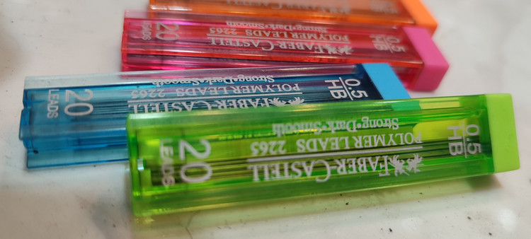 مغز مداد پنج دهم فابر کستل